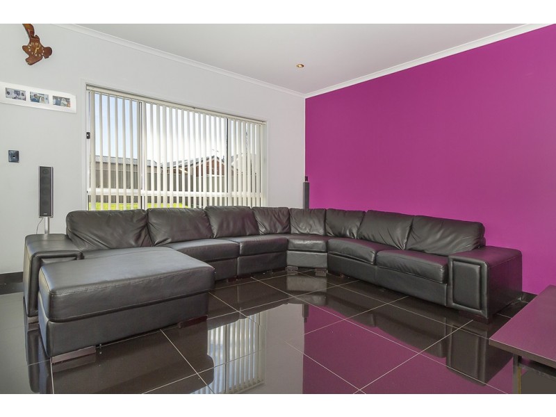 58 Fleming Crescent, Mansfield Park SA 5012