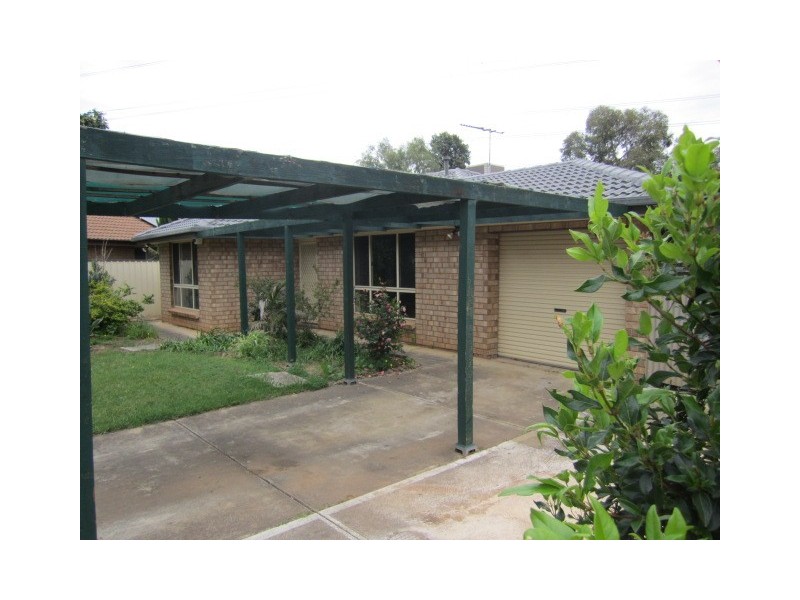 7 Roxby Drive, Parafield Gardens SA 5107