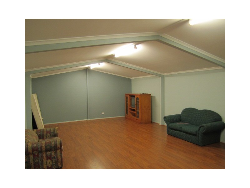 7 Roxby Drive, Parafield Gardens SA 5107