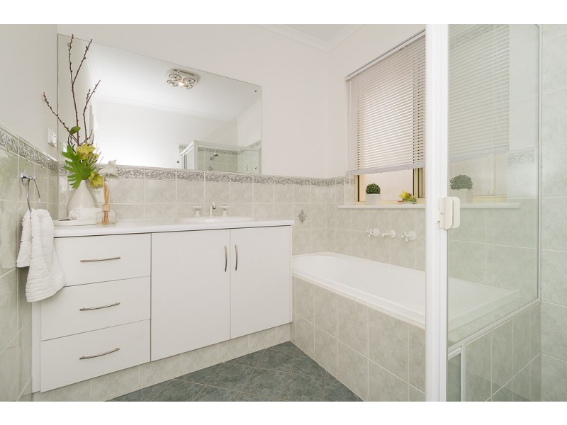 11 Springhill Drive, Golden Grove SA 5125