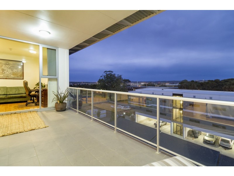 41w/18 Main Street, Mawson Lakes SA 5095