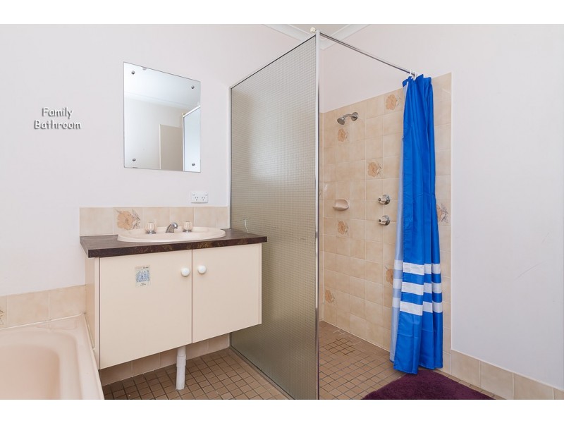 53 Greenridge Court, Wynn Vale SA 5127