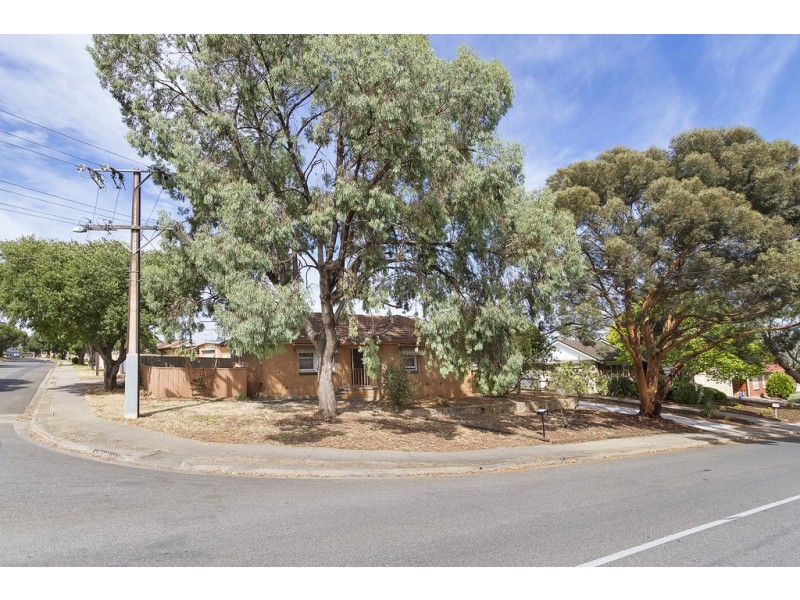 11 Dulkara Road, Ingle Farm SA 5098