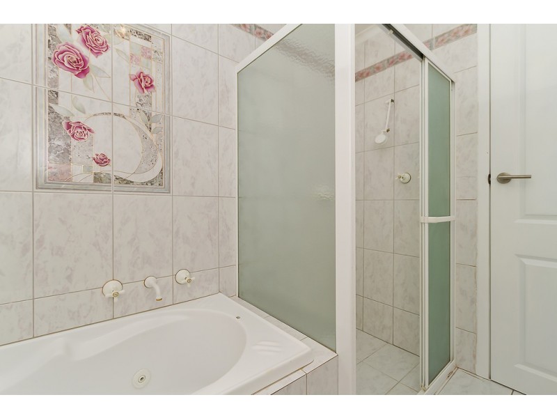 17 Wentworth Drive, Ingle Farm SA 5098