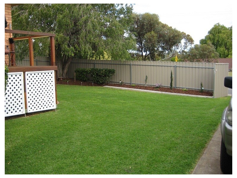 20 Milne Road, Para Hills SA 5096