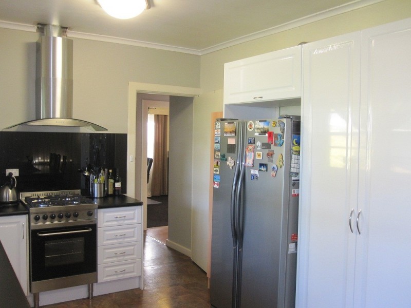 20 Milne Road, Para Hills SA 5096