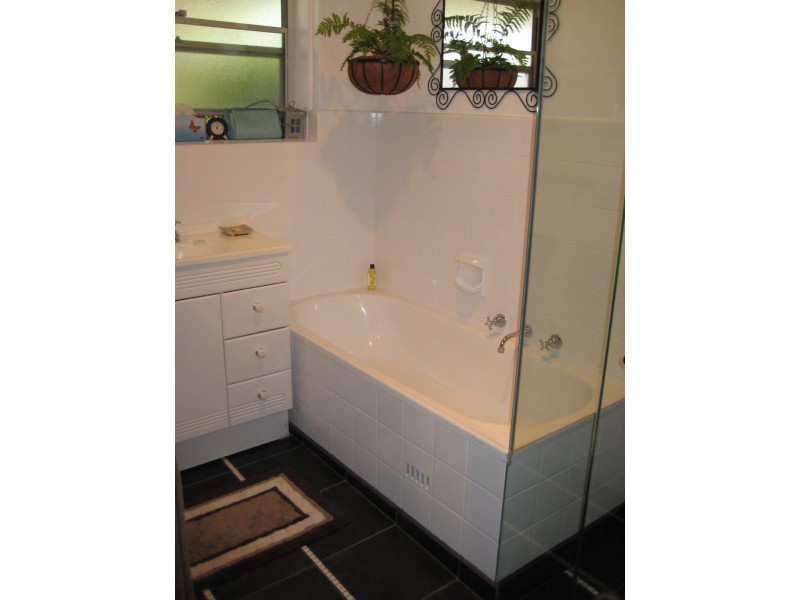 20 Milne Road, Para Hills SA 5096