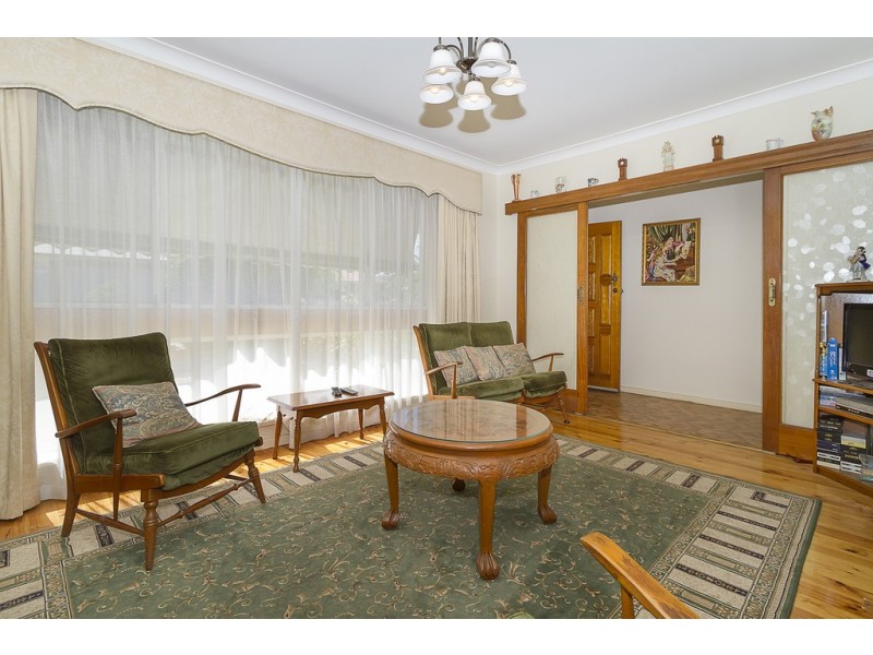 311 Wright Road, Valley View SA 5093