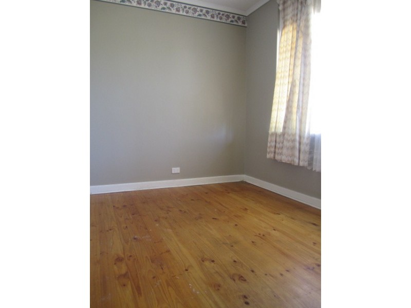 27 Williamson Road, Para Hills SA 5096