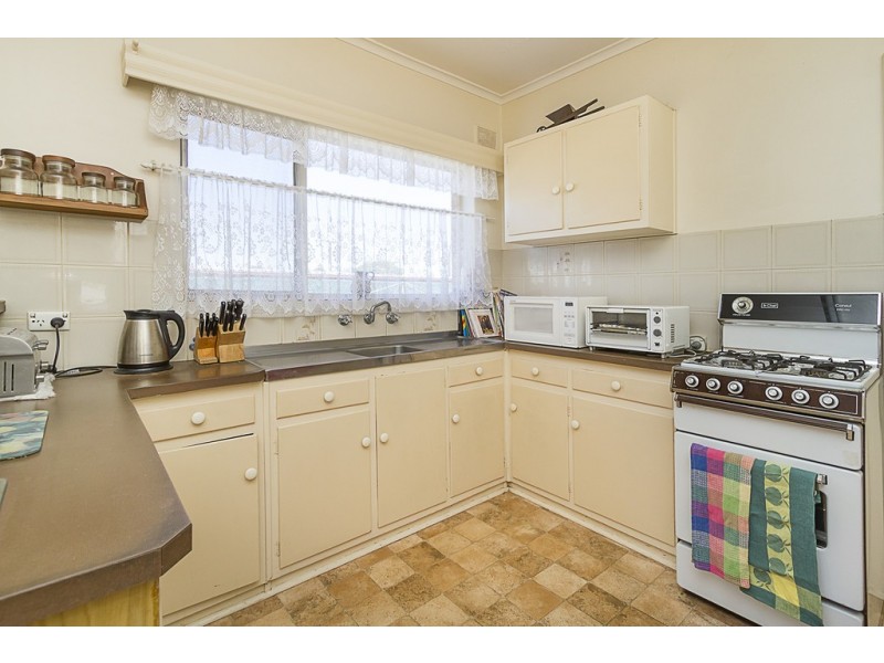 20 Bolton Road, Para Hills SA 5096