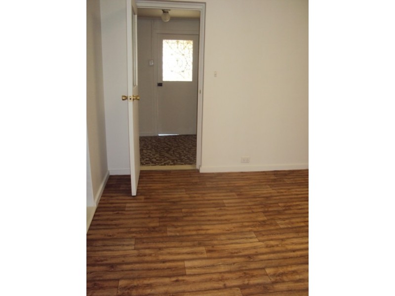 129 Crown Tce, Royal Park SA 5014