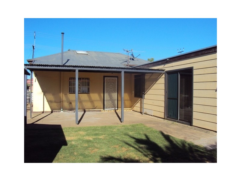 129 Crown Tce, Royal Park SA 5014