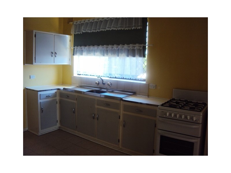 17 River Drive, Para Hills SA 5096