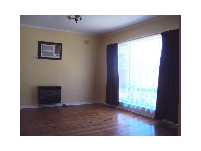 17 River Drive, Para Hills SA 5096