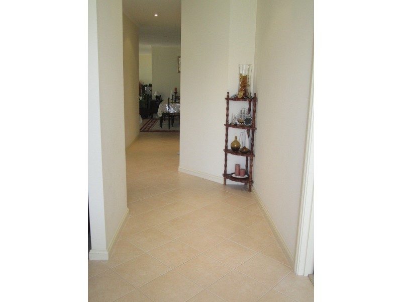 32 Ashwood Circuit, Mawson Lakes SA 5095