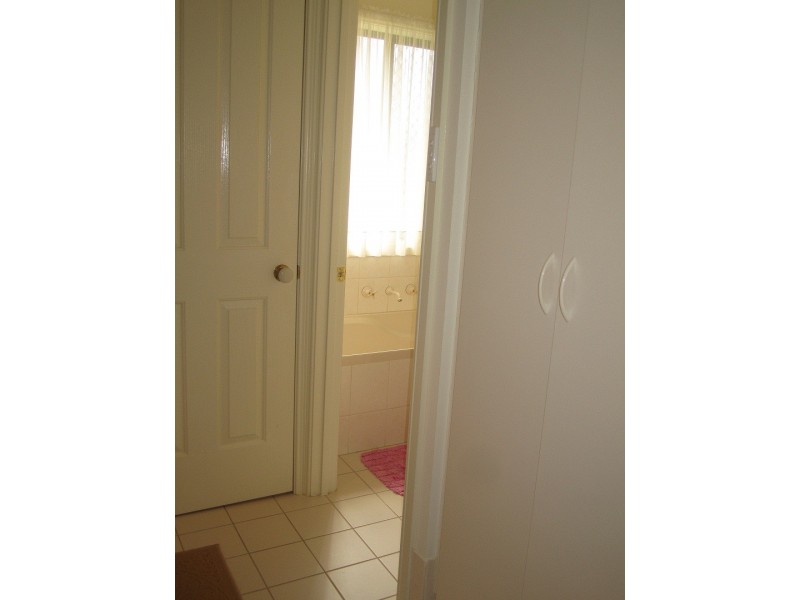 32 Ashwood Circuit, Mawson Lakes SA 5095