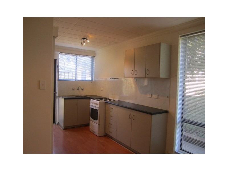 8/113 Winchester Street, Salisbury East SA 5109