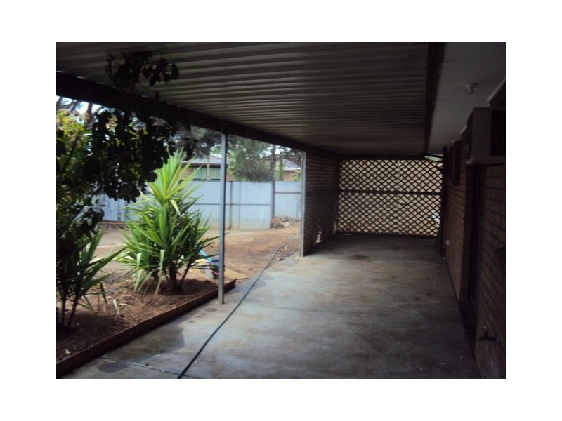 11 Hopner Avenue, Burton SA 5110