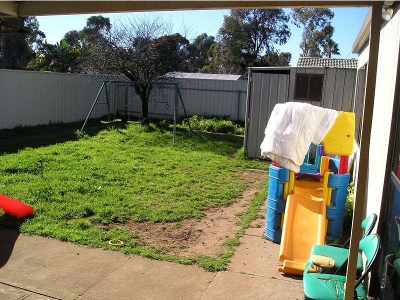 44 Woodcock Crescent, Para Hills West SA 5096