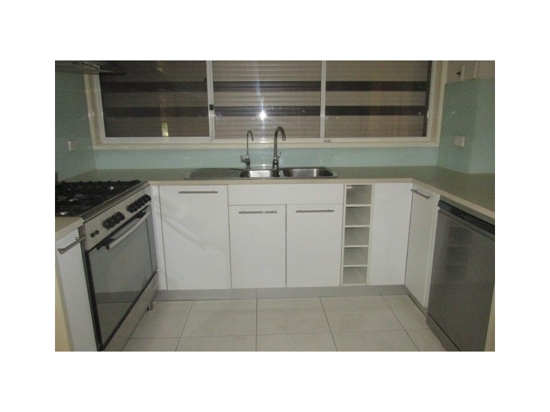 18 Dorian Street, Para Vista SA 5093