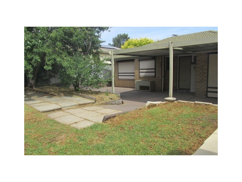 18 Dorian Street, Para Vista SA 5093