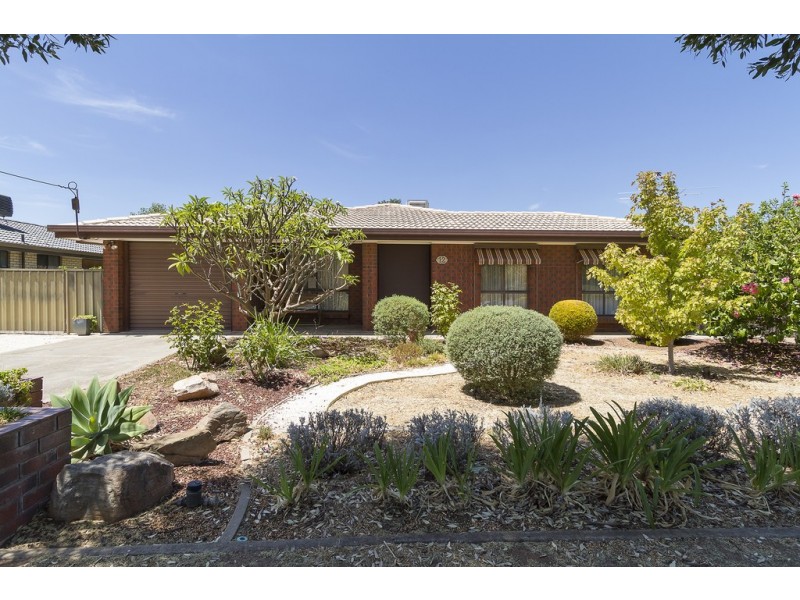 12 Goodfield Road, Para Hills West SA 5096