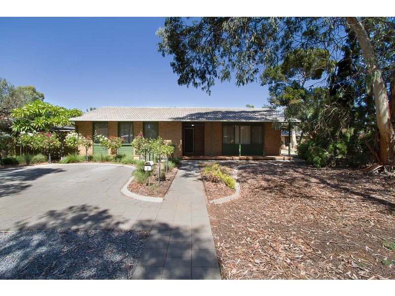 2 Moyes Court, Para Hills West SA 5096