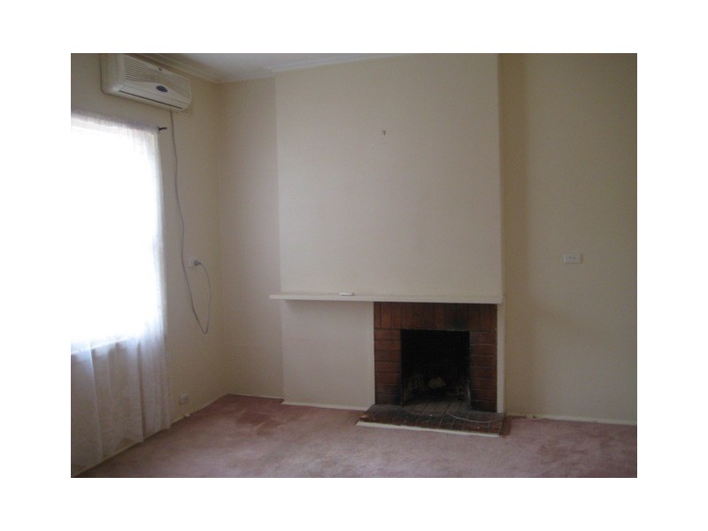 2 Plaitford Road, Elizabeth Vale SA 5112