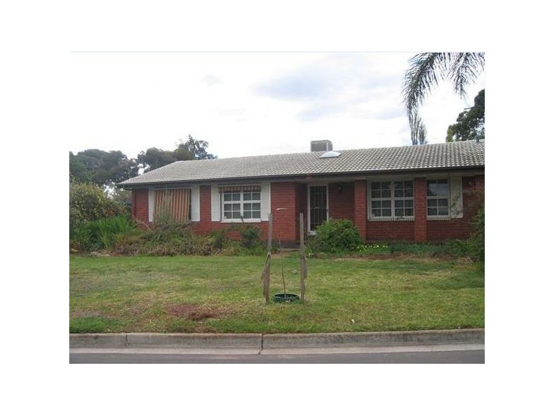 2 Beaumont Court, Para Hills West SA 5096