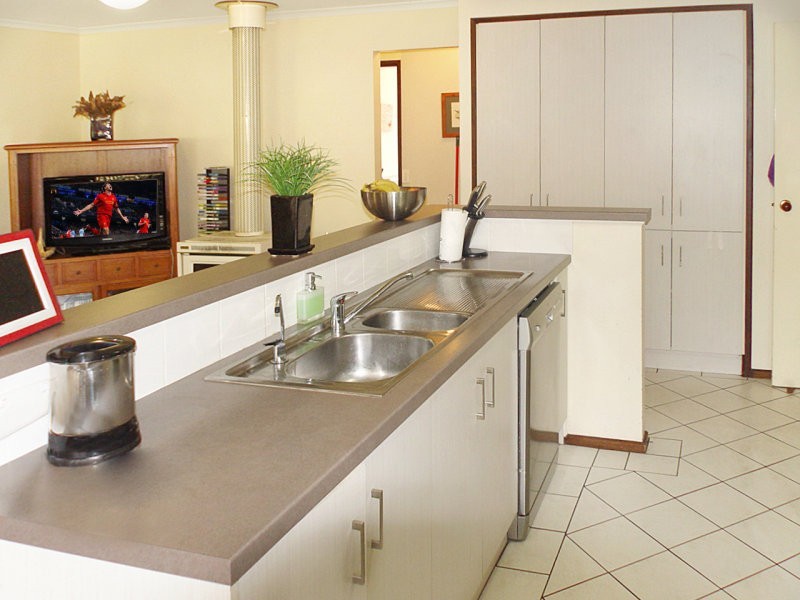 15 Osbourne Ave, Salisbury Plain SA 5109