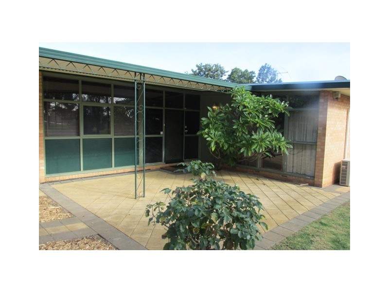 17 Pankala Road, Para Hills SA 5096