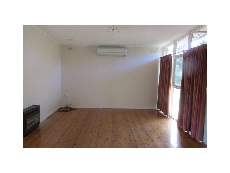 17 Pankala Road, Para Hills SA 5096