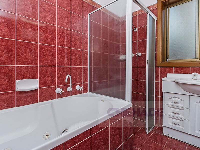 1a Raymond Road, St Agnes SA 5097