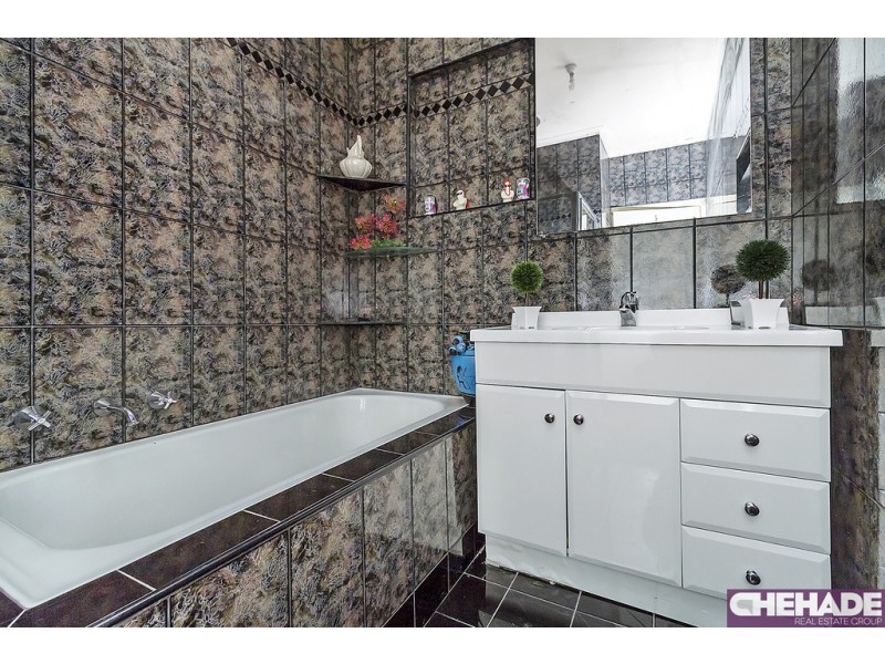 8 McBean Avenue, Holden Hill SA 5088