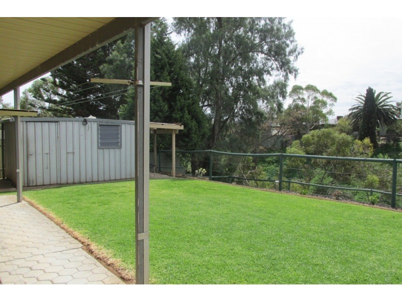 34 CAMPBELL DRIVE, Para Hills SA 5096