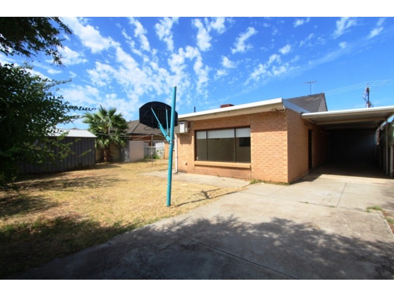 94 Kesters Road, Para Hills West SA 5096