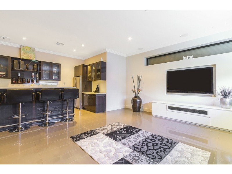 21 Kotara Drive, Salisbury Heights SA 5109