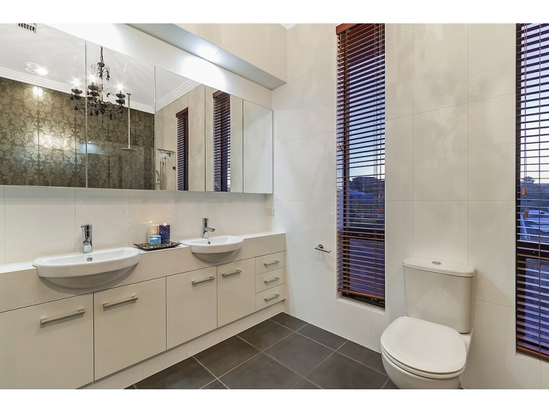 21 Kotara Drive, Salisbury Heights SA 5109