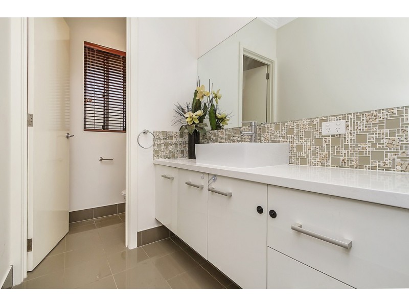 21 Kotara Drive, Salisbury Heights SA 5109