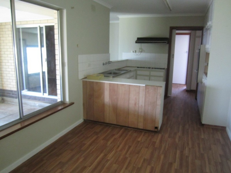25 KARYN CRESCENT, Brahma Lodge SA 5109