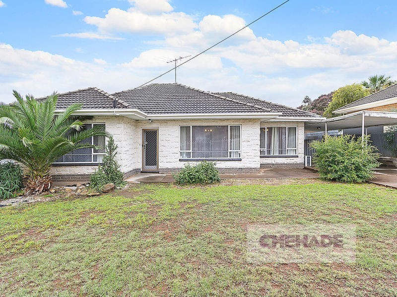 4 Loral Street, Para Hills SA 5096