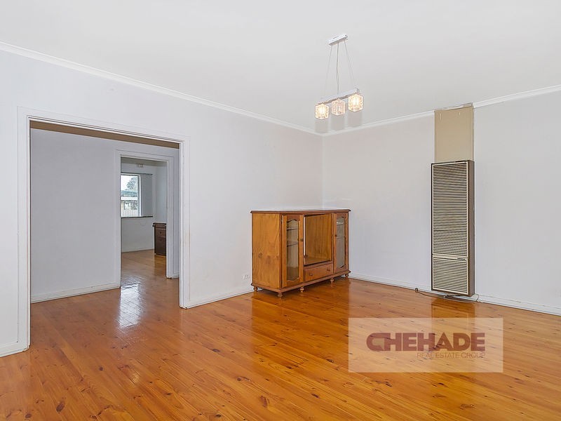 4 Loral Street, Para Hills SA 5096