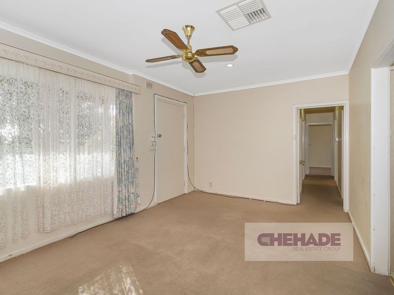 38 Myall Road, Para Hills SA 5096