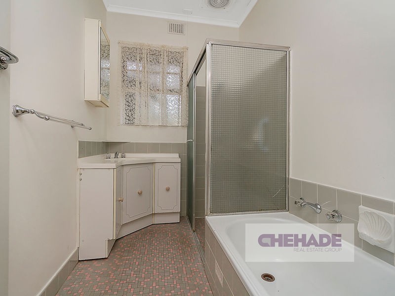 38 Myall Road, Para Hills SA 5096