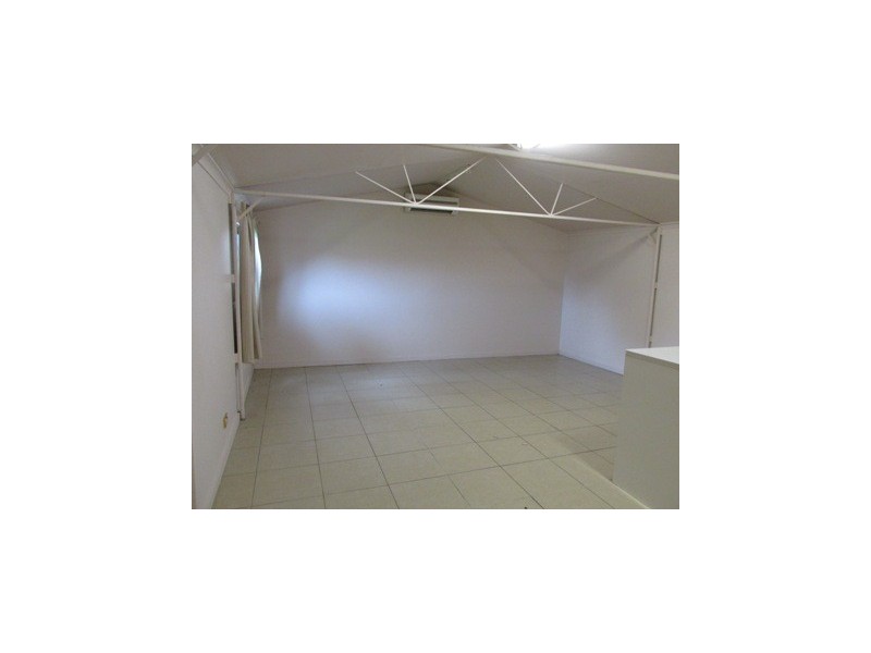 2/7 O’Rielly Street, Parafield Gardens SA 5107