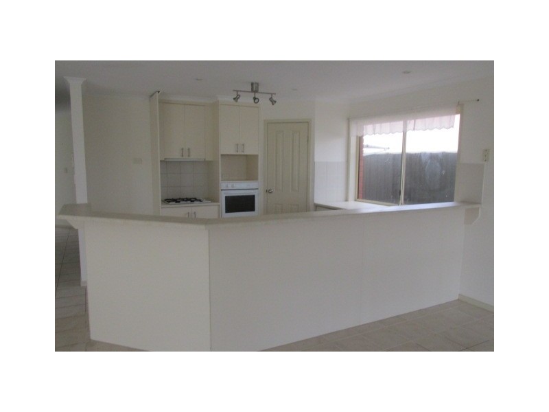 1 Landseer Place, Hillbank SA 5112