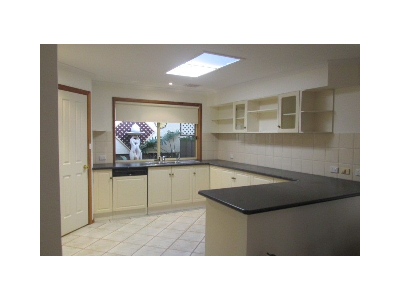 14 Sarah Crest, Hillbank SA 5112