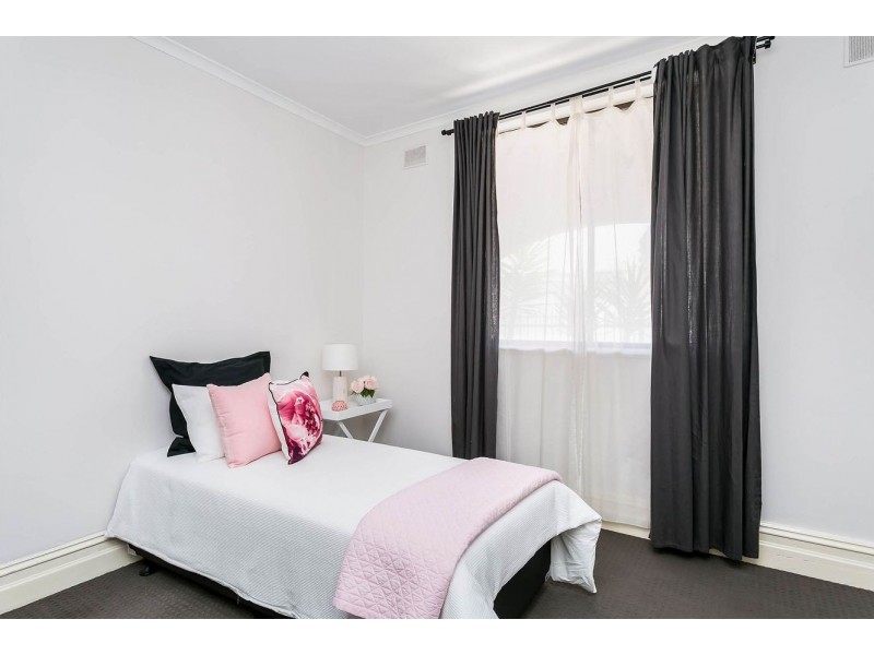 26 Christie Street, Largs Bay SA 5016