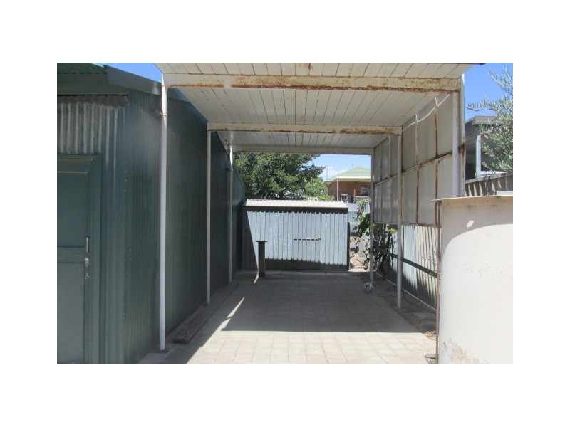 390 Lady Gowrie Drive, Osborne SA 5017
