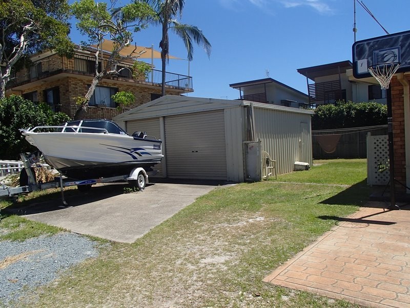 3 Boronia Avenue, Pottsville NSW 2489